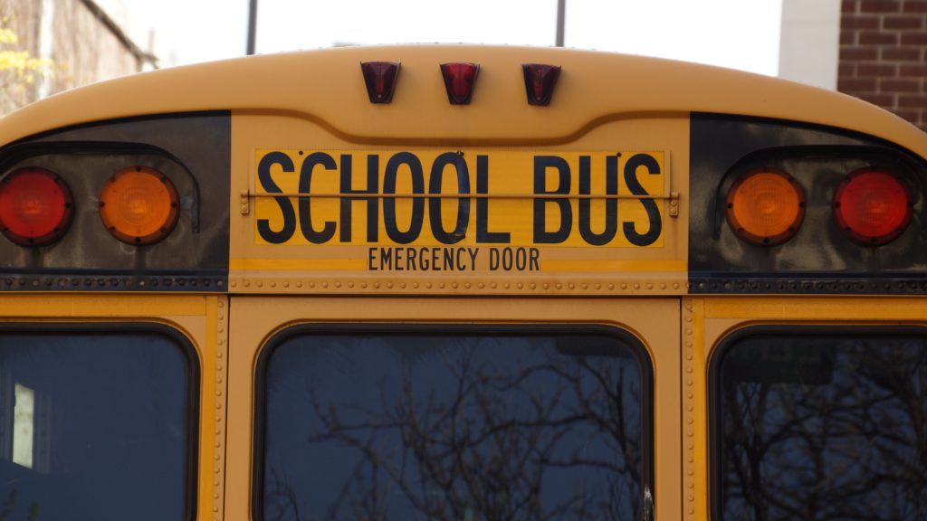 bus-school-school-bus-yellow-159658